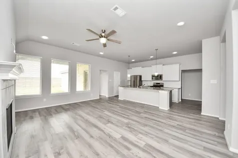 859 Sarasota Shore Drive Katy TX 77493