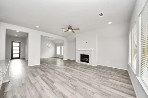 859 Sarasota Shore Drive Katy TX 77493
