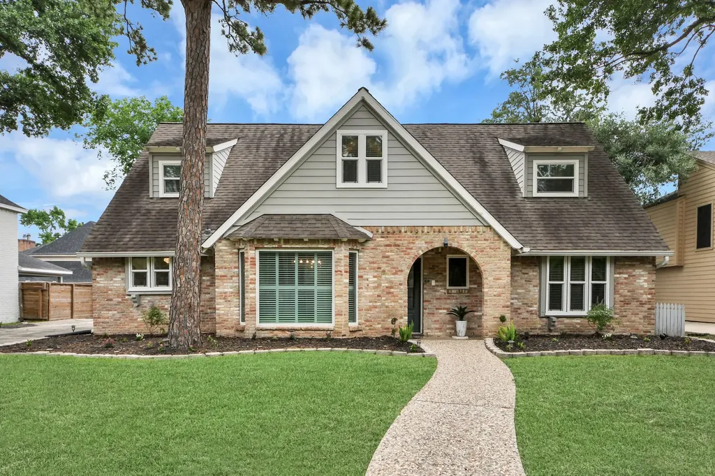 15214 Pebble Bend Drive Houston TX 77068