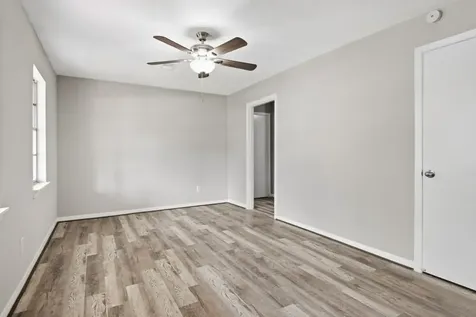 2702 Areba Street Houston TX 77091