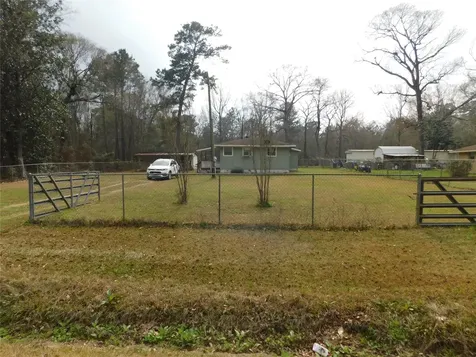 172 County Road 4153 Woodville TX 75979