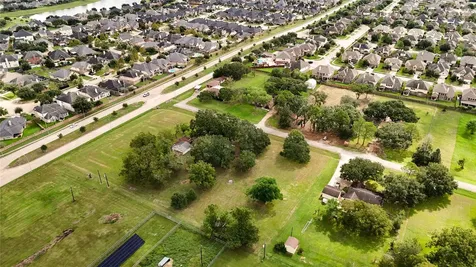 606 Sycamore Road Richmond TX 77469