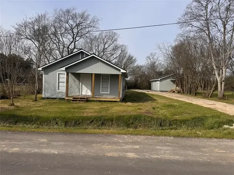 22085 Madison Street Bedias TX 77831