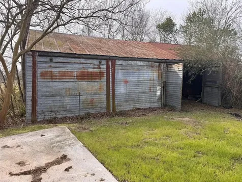 22085 Madison Street Bedias TX 77831