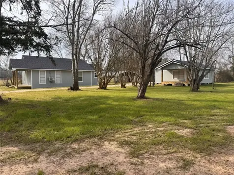 22085 Madison Street Bedias TX 77831