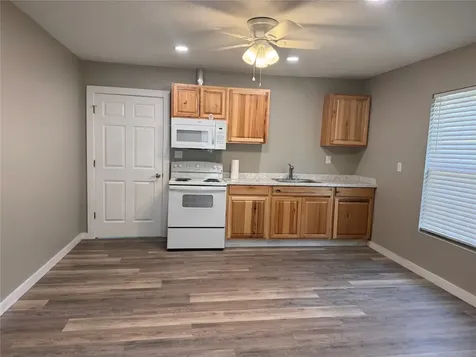 22085 Madison Street Bedias TX 77831
