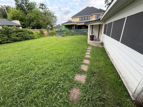 6501 Schiller Street Houston TX 77055