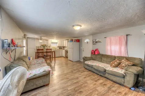713 Garrett Road Livingston TX 77351