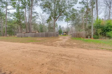 713 Garrett Road Livingston TX 77351