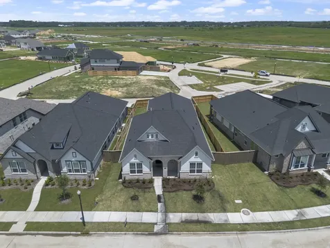 11814 Salty Bend Drive Mont Belvieu TX 77523