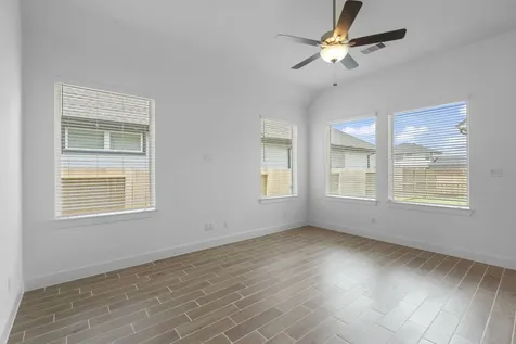 11814 Salty Bend Drive Mont Belvieu TX 77523
