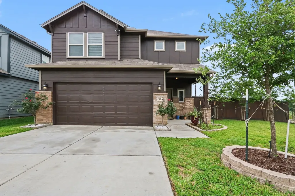 910 Steel Blue Drive Houston TX 77073