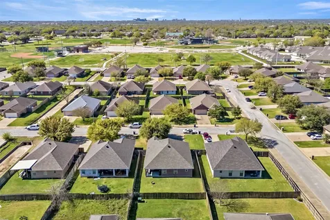 1012 Gardenia Street College Station TX 77845