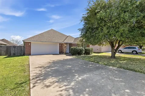 1012 Gardenia Street College Station TX 77845