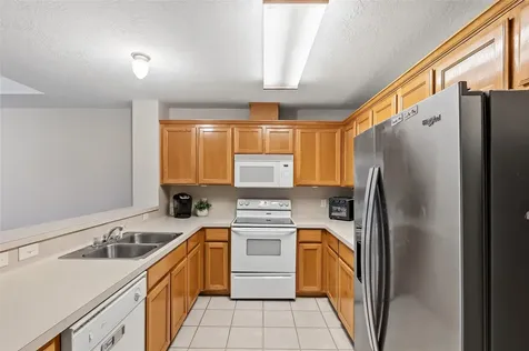1012 Gardenia Street College Station TX 77845
