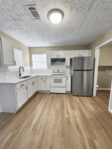 137 County Road 3431 Cleveland TX 77327
