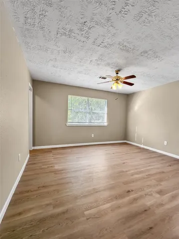 137 County Road 3431 Cleveland TX 77327