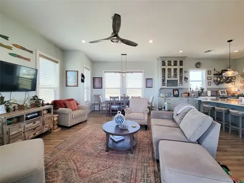 1001 Bamar Lane Galveston TX 77554
