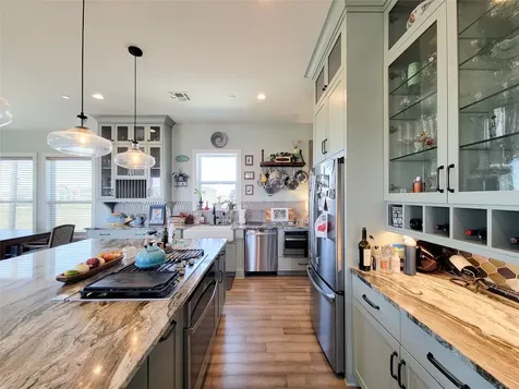 1001 Bamar Lane Galveston TX 77554