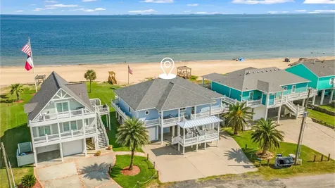 2728 Gillespie Crystal Beach TX 77650