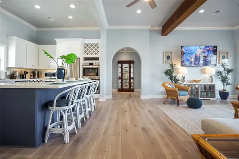 2728 Gillespie Crystal Beach TX 77650
