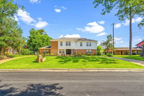 3449 N Parkwood Drive Houston TX 77021