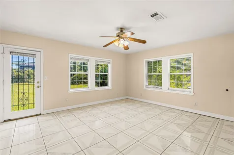 3449 N Parkwood Drive Houston TX 77021