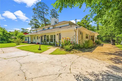3449 N Parkwood Drive Houston TX 77021