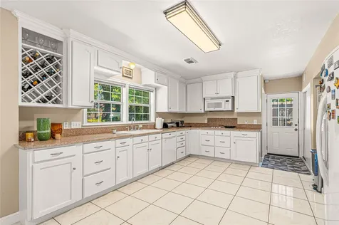 3449 N Parkwood Drive Houston TX 77021