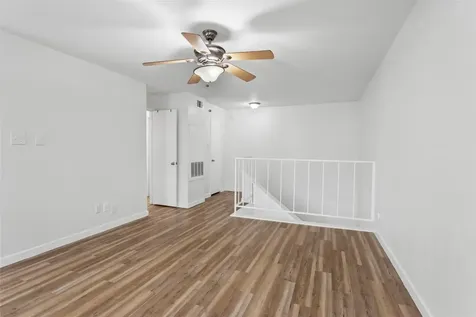 18800 Egret Bay Boulevard 119 Webster TX 77058