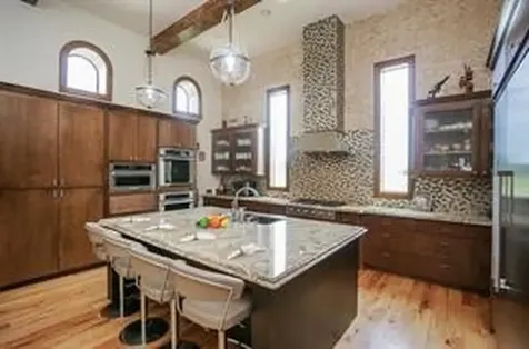 825 Grubbs Road Sealy TX 77474