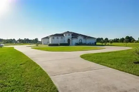 825 Grubbs Road Sealy TX 77474
