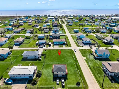 16534 John Davis Jamaica Beach TX 77554