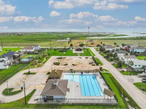 16534 John Davis Jamaica Beach TX 77554