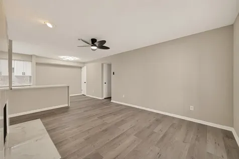 1860 White Oak Drive 311 Houston TX 77009