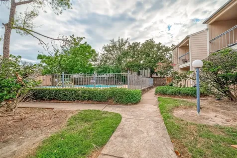8201 Richmond Avenue 2 Houston TX 77063