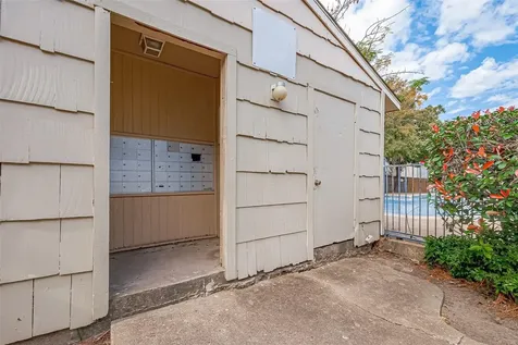 8201 Richmond Avenue 2 Houston TX 77063