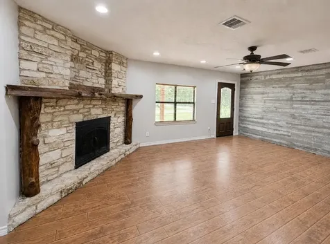 5783 Fm 350 N Livingston TX 77351