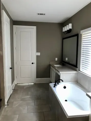 520 Pedernales Street Webster TX 77598