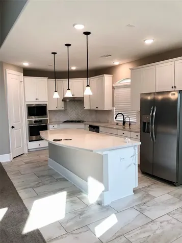 520 Pedernales Street Webster TX 77598