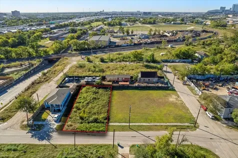 2708 Mills Street Houston TX 77026