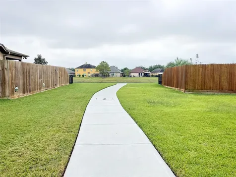 3257 Gladewater Lane League City TX 77573