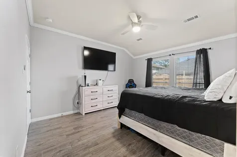 4511 Hunter Green Court Fresno TX 77545