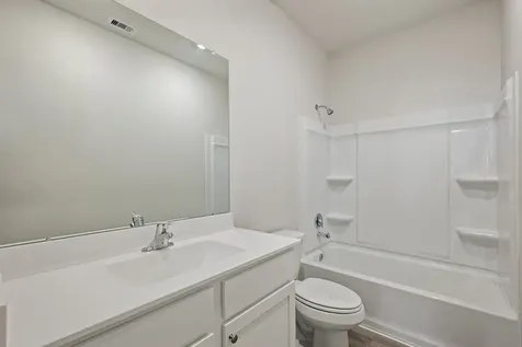 8831 New Jade Drive Iowa Colony TX 77583