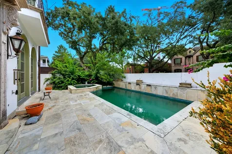 2370 Bolsover Street Houston TX 77005