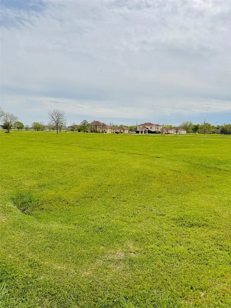 5502 Bridlewood Drive Richmond TX 77469