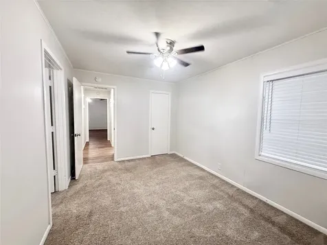 310 S Shanks Street Clute TX 77531