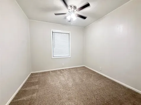 310 S Shanks Street Clute TX 77531