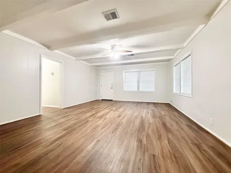 310 S Shanks Street Clute TX 77531