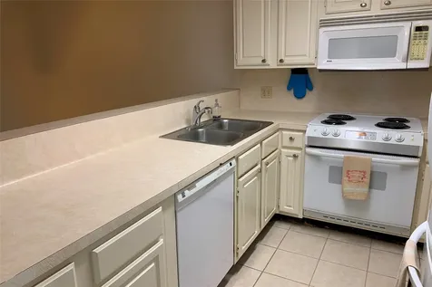3100 75th Street 3 Galveston TX 77551